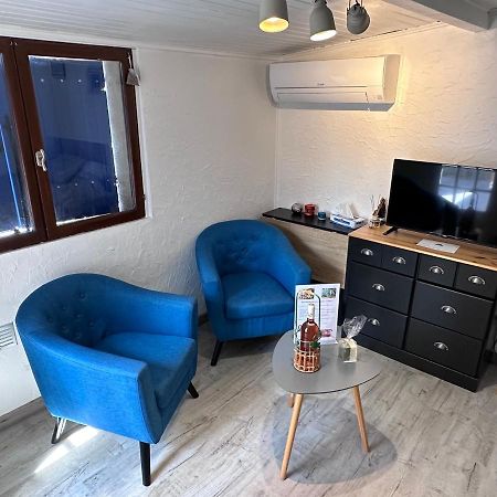 Studio Les Iris Climatise, Entre Mer Et Collines, Classe Meuble De Tourisme 2 Etoiles Allauch Kültér fotó